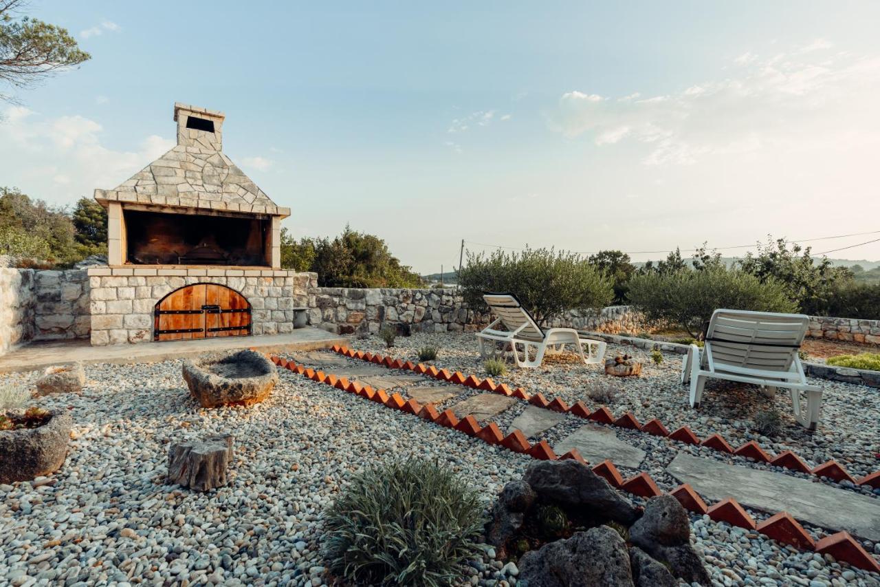 Guest House Sakarun Veli Rat Εξωτερικό φωτογραφία
