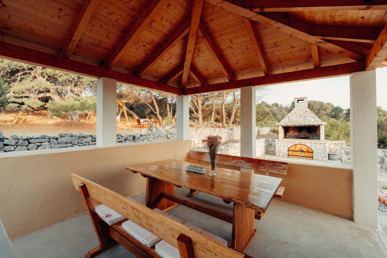 Guest House Sakarun Veli Rat Εξωτερικό φωτογραφία