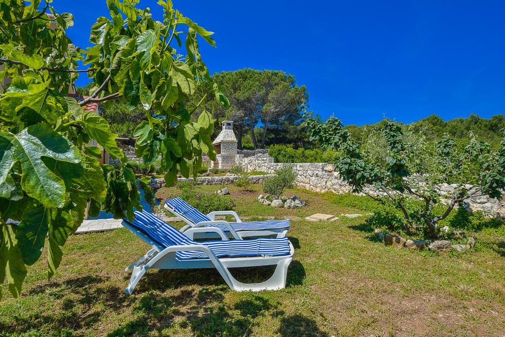 Guest House Sakarun Veli Rat Εξωτερικό φωτογραφία